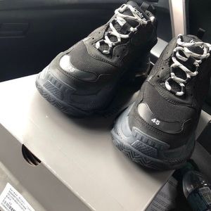 Balenciaga Triple S